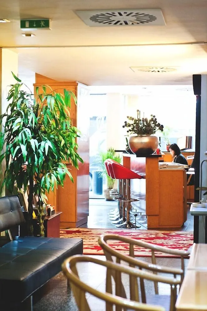 Rugs Hotel Duesseldorf 3*, Дюссельдорф Германия