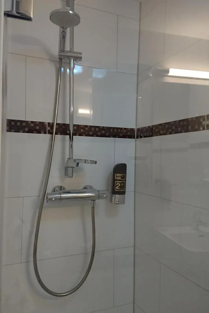 Rugs Hotel Duesseldorf  Дюссельдорф