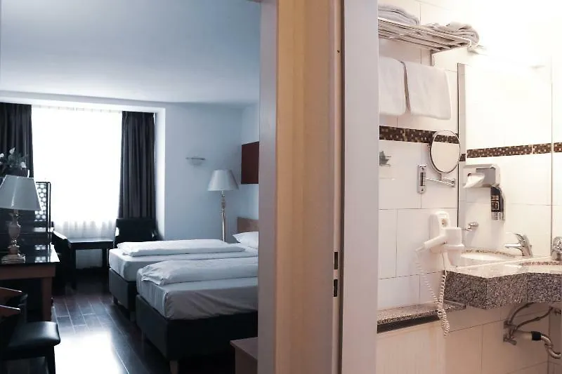 Rugs Hotel Duesseldorf Германия
